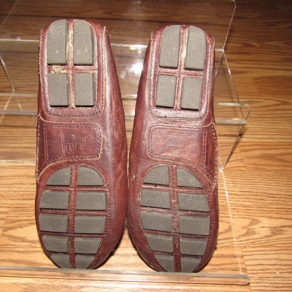 FRYE Women’s Reagan Kiltie Moccasin Shoes Size 8M - Picture 4 of 4